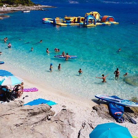 Apartments&Rooms Miro Sea View - Near Beach Sumartin Luaran gambar