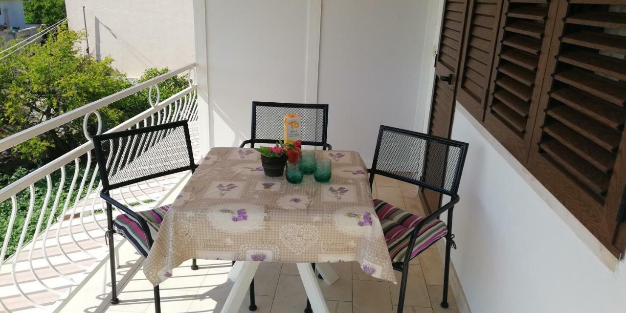 Apartments&Rooms Miro Sea View - Near Beach Sumartin Luaran gambar